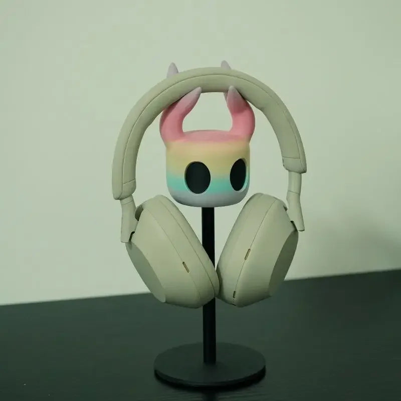 Hollow Knight Game Figure – A Headphone Stand and Controller Holder That Combines Design