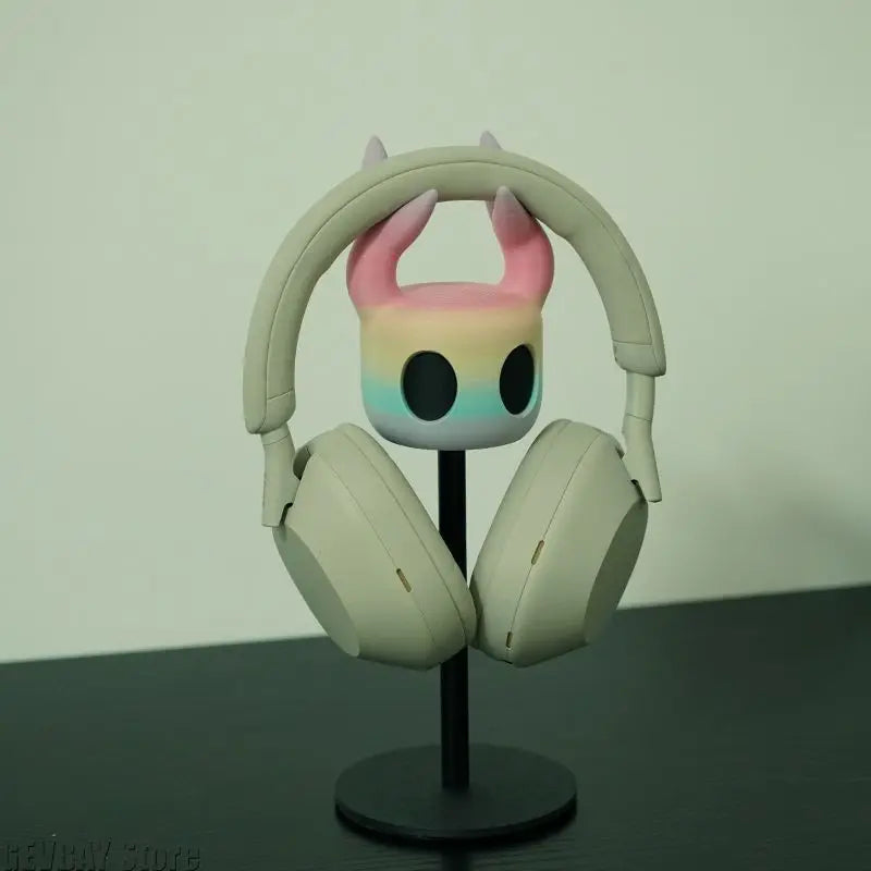 Hollow Knight Game Figure – A Headphone Stand and Controller Holder That Combines Design